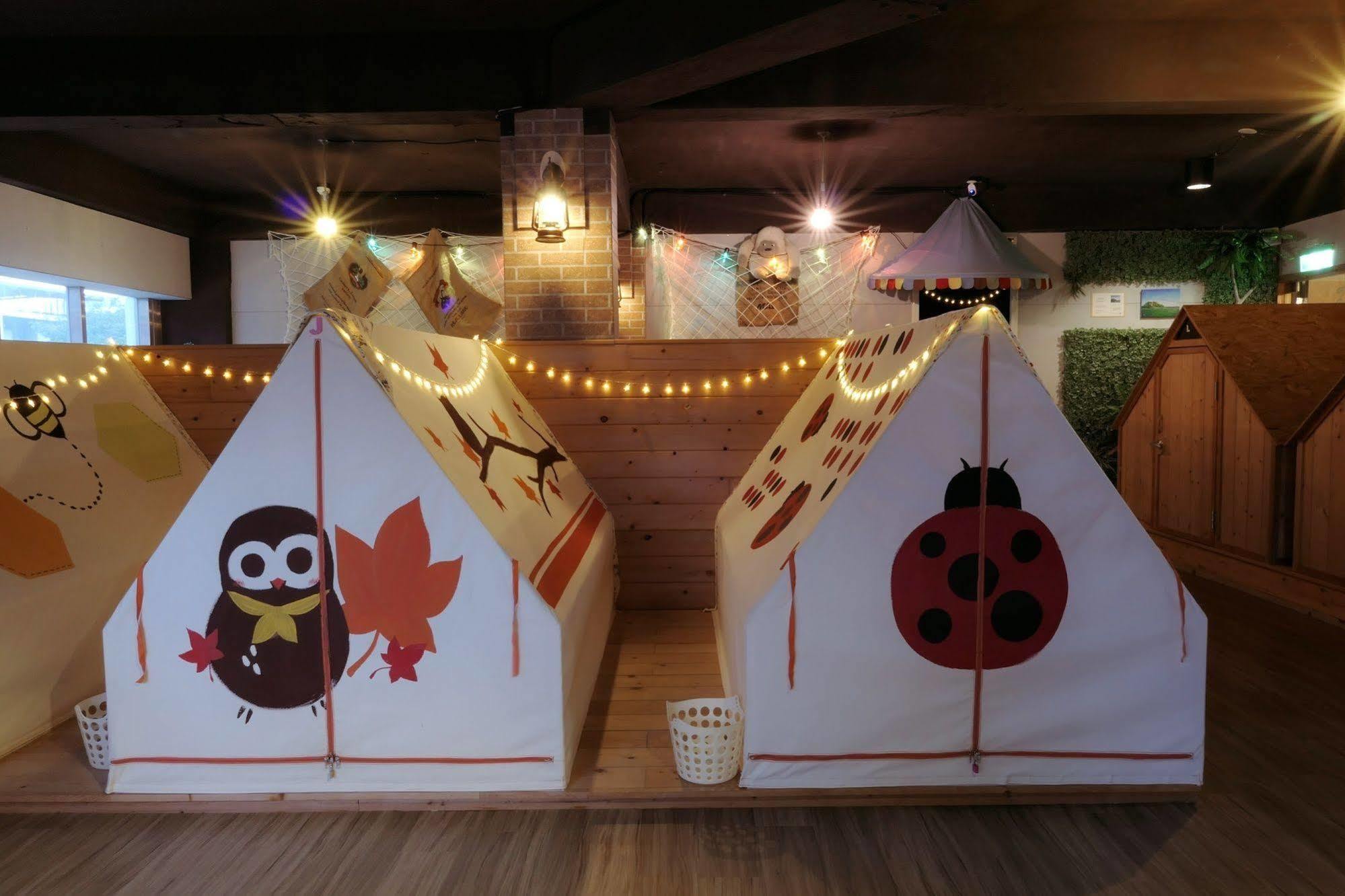 棚棚屋室內帳篷民宿inn Гаосюн Екстер'єр фото